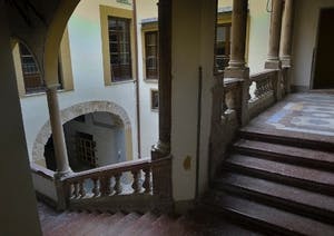 Stairs in courtyard seen from above